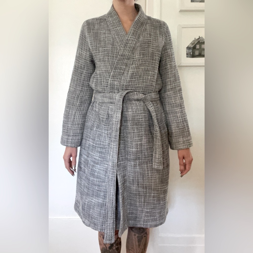 Parachute Waffle Robe in heathered Grey in size XS